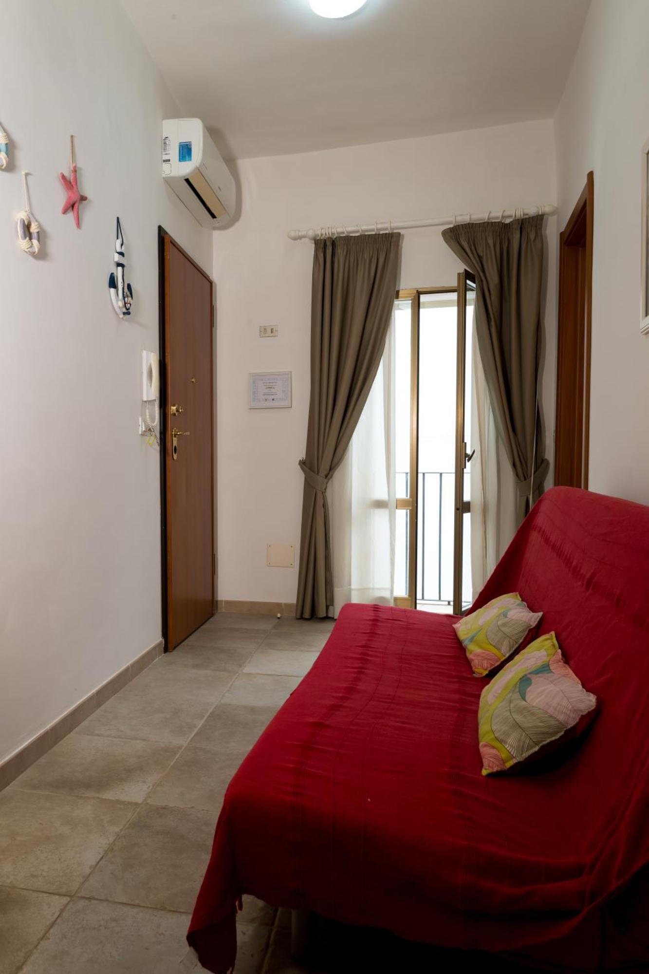 Victoria Apartments โมโนโปลี ภายนอก รูปภาพ